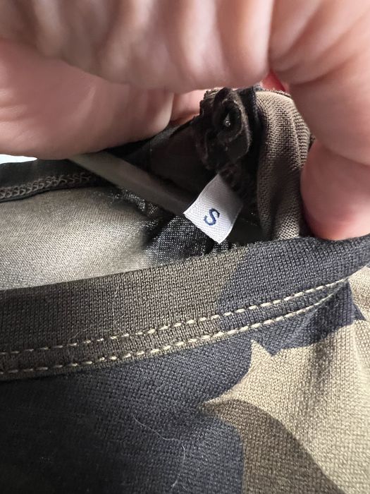 Жіноча оригінальна футболка Moncler розмір s