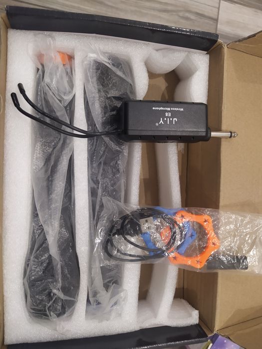 Мікрофон.   Безпровідний увч мікрофон