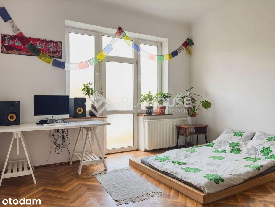 OKAZJA NOWA CENA Klimatyczna kamienica przy Placu Szembeka,balkon.