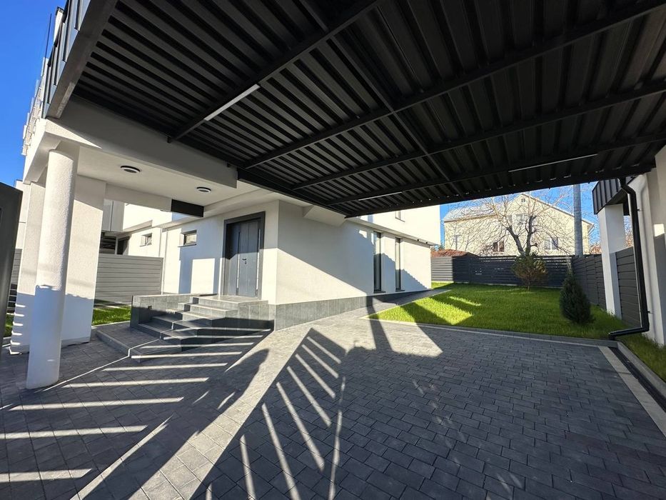 Продаж преміум котеджів дуплекс с. Сокільники КМ Lake House Sokilnyky