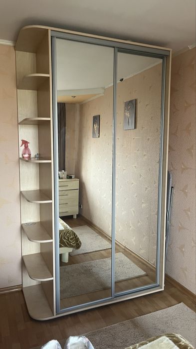 Продам шкаф-купе