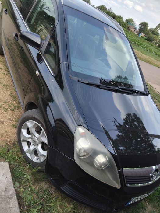 Зафіра б гарний стан