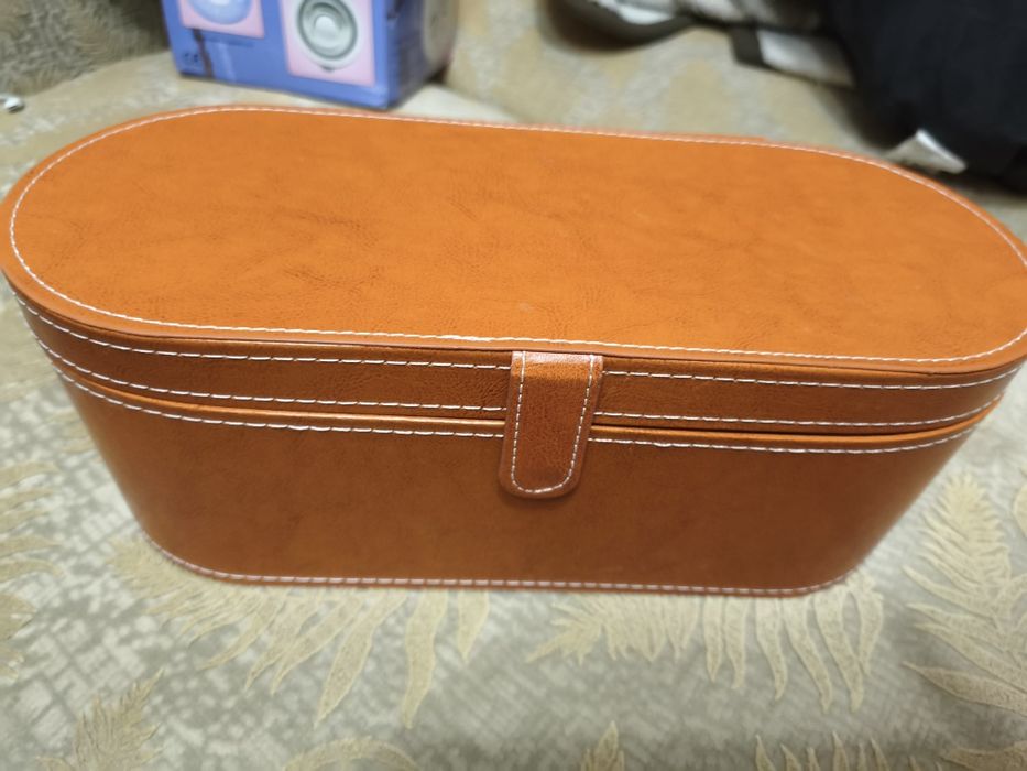 Фен під дайсон, гарно сушить волосся