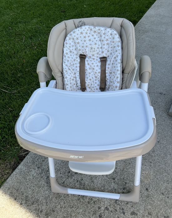 Cadeira alta evolutiva