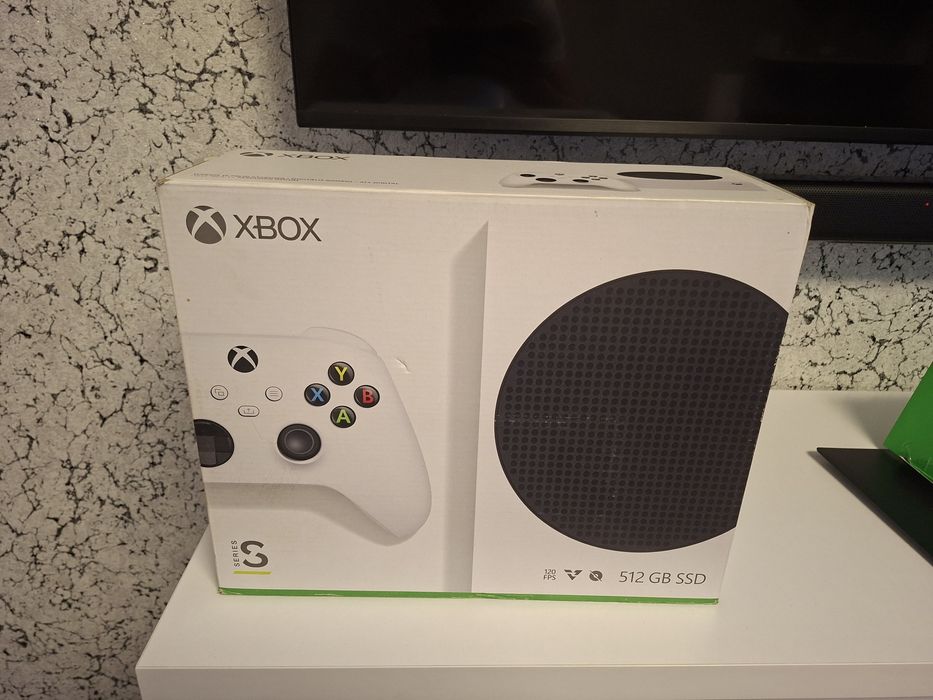 Консоль Xbox series s