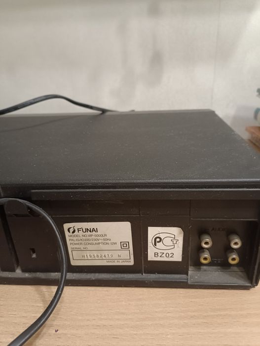 Продам видео магнитофон