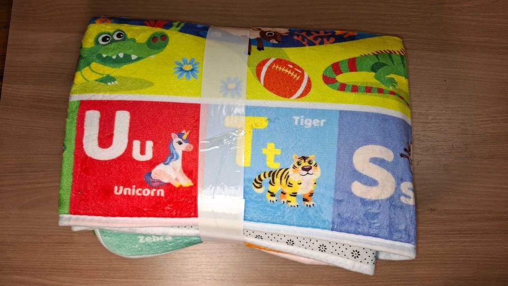 Super Miękka Pluszowa Mata Edukacyjna do Zabawy dla Dzieci z Literkami