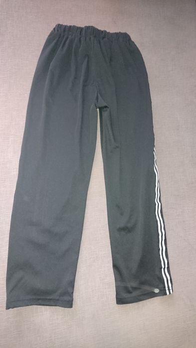 Спортивный костюм девочке