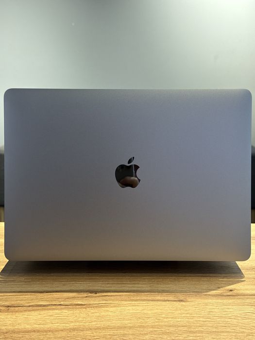 MacBook Air 13 2020 M1 8/256gb 8/7gpu !! Гарантія від магазину !!