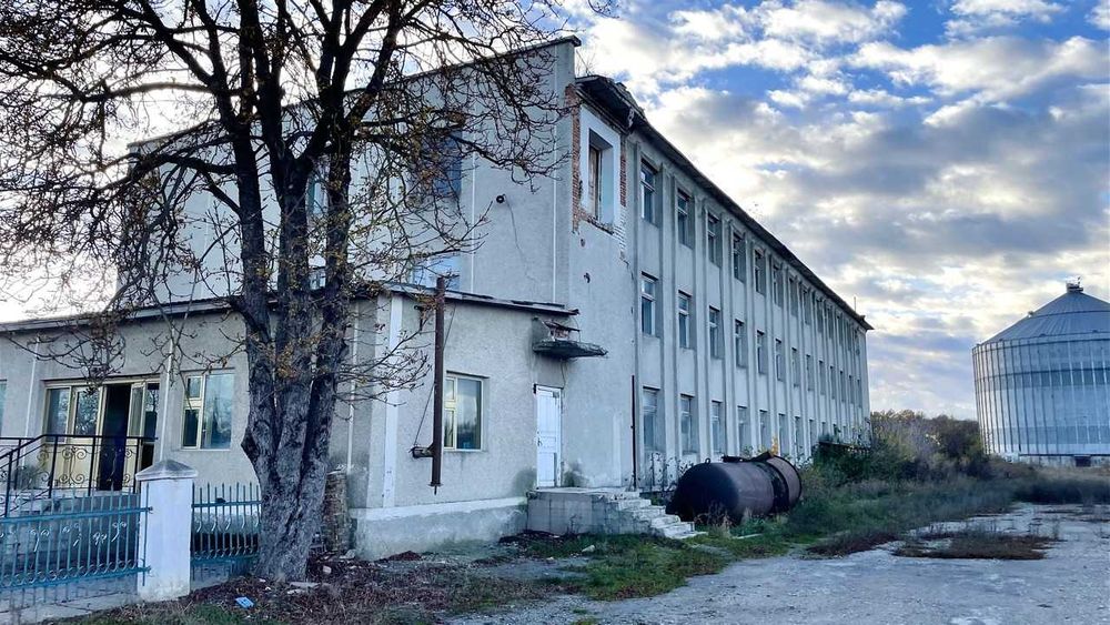 Виробничо-складський комплекс 10 560 м2, Тернопільська обл, Борщів