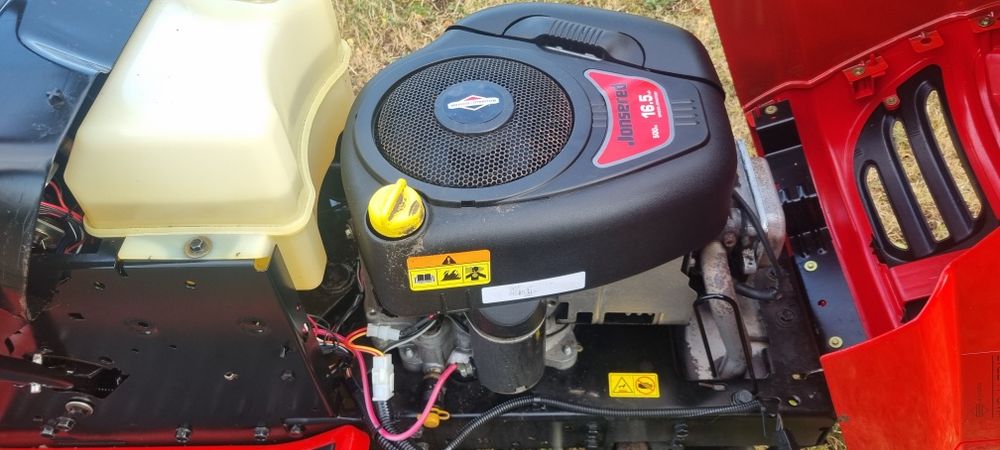 Kosiarka traktorek Jonsered  Lt2217 Cma