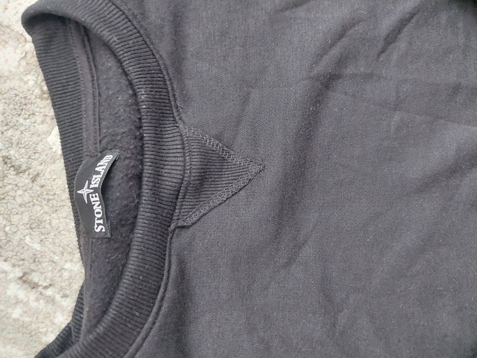 Продається світшот  stone island