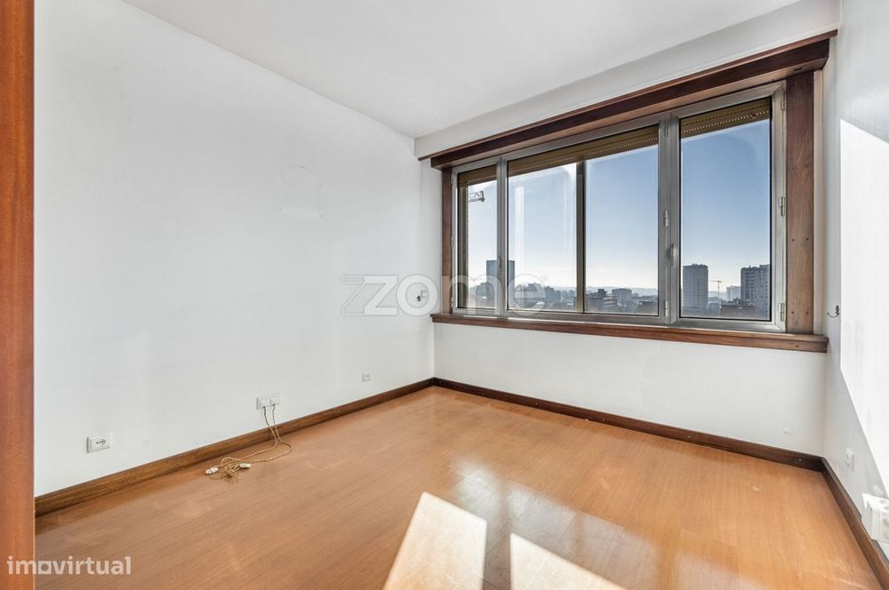 Exclusivo Apartamento T5, no Coração da Cidade do Porto
