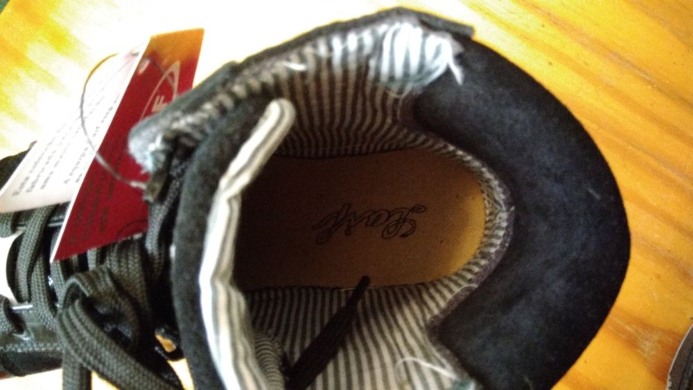 Botas, 39, pele genuína, novas, Laif.