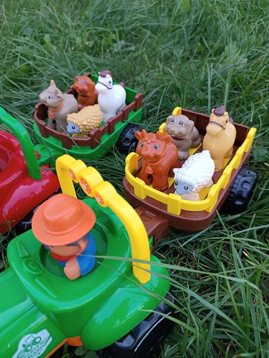 Музичний тракторець з тваринками (олх доставкою 920грн)