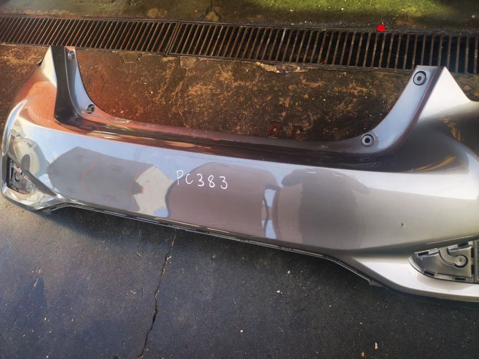 TOYOTA YARIS P13 2018 PARA CHOQUES TRÁS - PC383