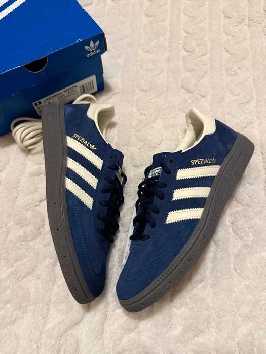 adidas Handball Spezial Navy Gum Rozmiar 40