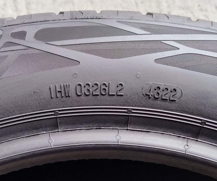 Шини літні R16 195/55 Continental Eco Contact 6