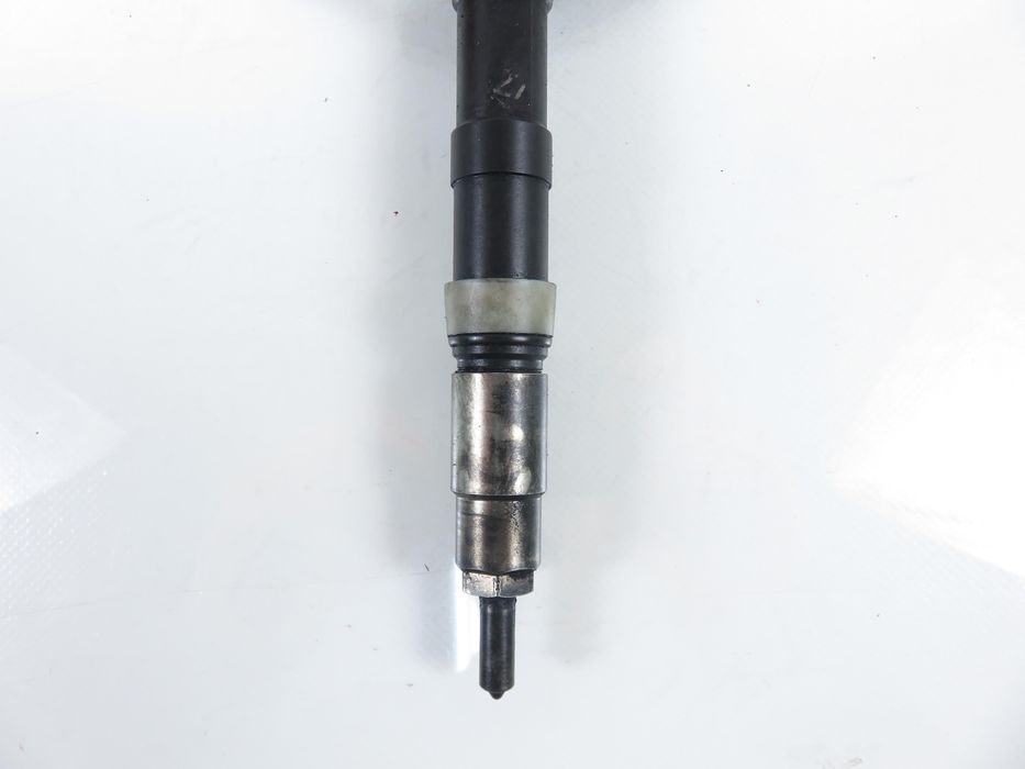 Wtryskiwacz Toyota Corolla (_e12_) 2.0 D-4d - 236700g010