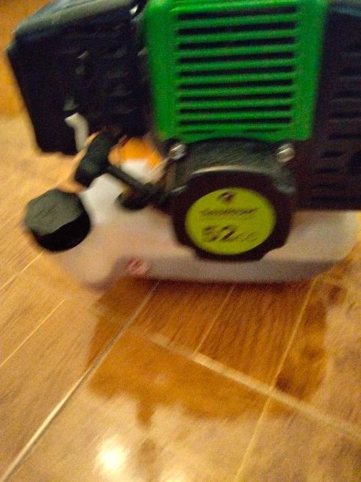 Roçadeira 52 cc nova