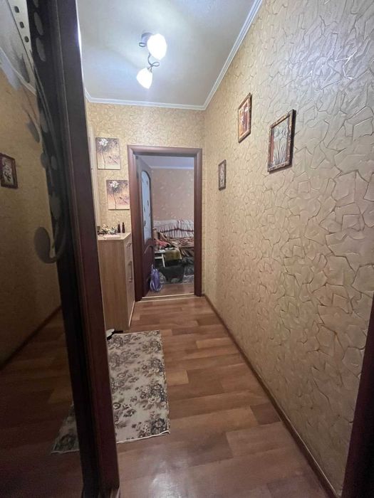 Продается 2-комнатная квартира на Артема