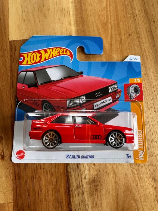 Hot Wheels '87 Audi Quattro HW Turbo 2/5 1:64 czerwony HRY55