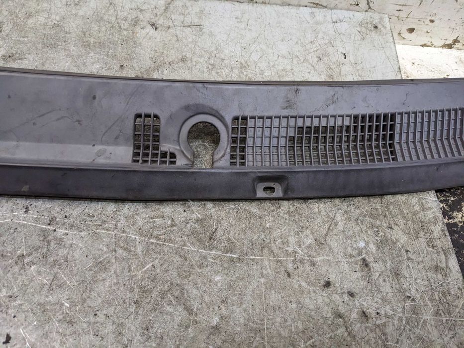 Mitsubishi Space Wagon Podszybie