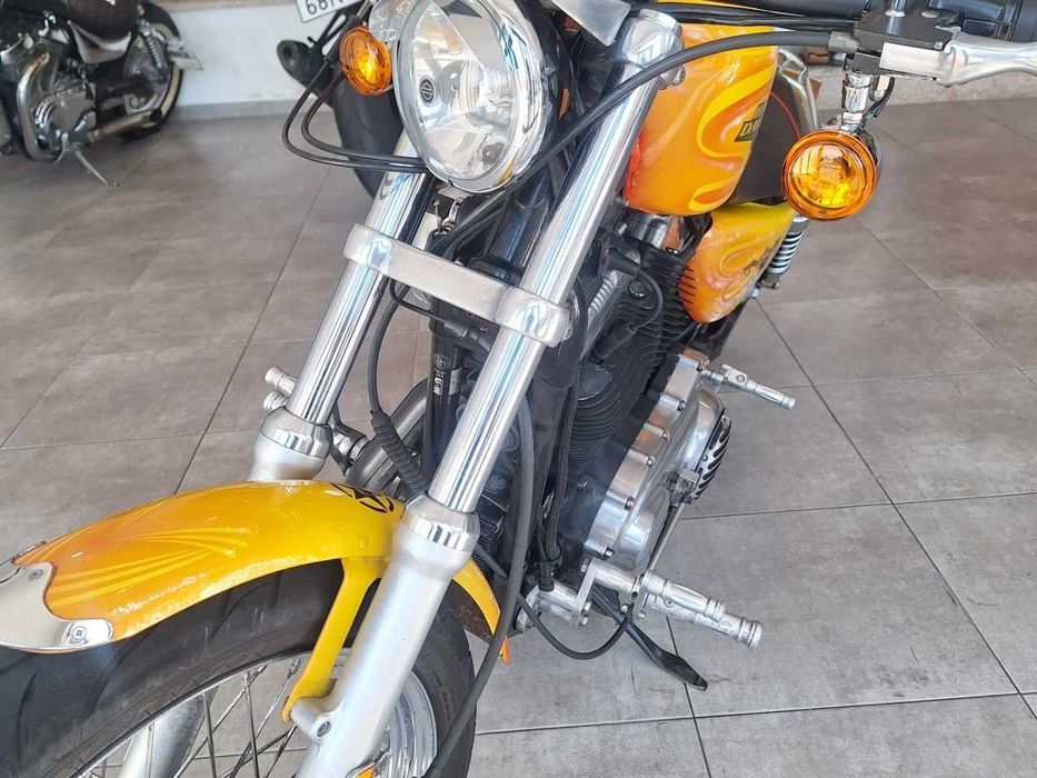 Harley-Davidson Sportster XL 883 Low