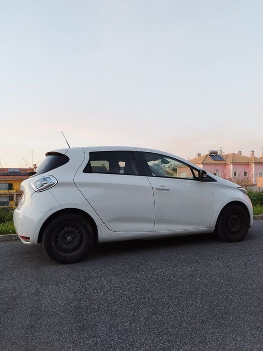 Renault Zoe 22 kWh | 2016 | Bateria Própria