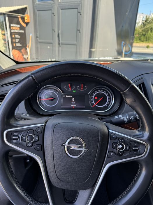 Opel Insignia 2015 2.0 дизель