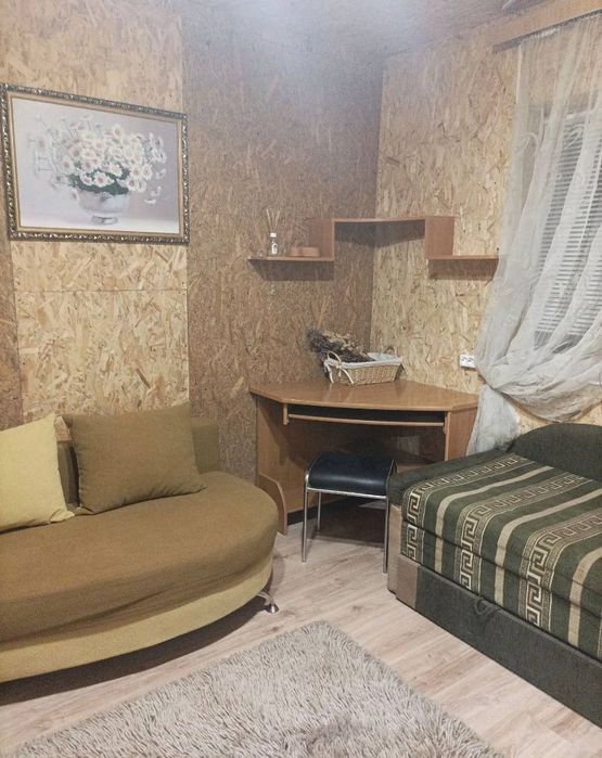 Вже вільна 1к частина будинку з паркомісцем