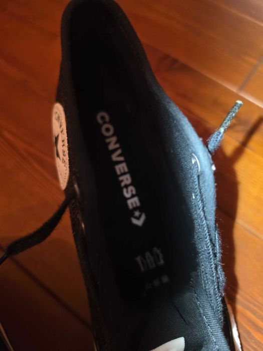 Cekinowe Converse na koturnie 38,5