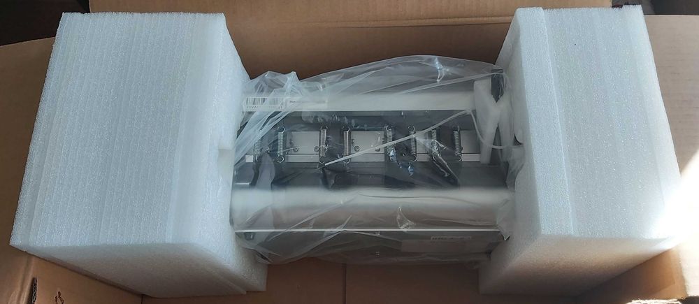 Devia Intelligent Film Cutting Machine V2 (Without Display), Nova427390056436879362