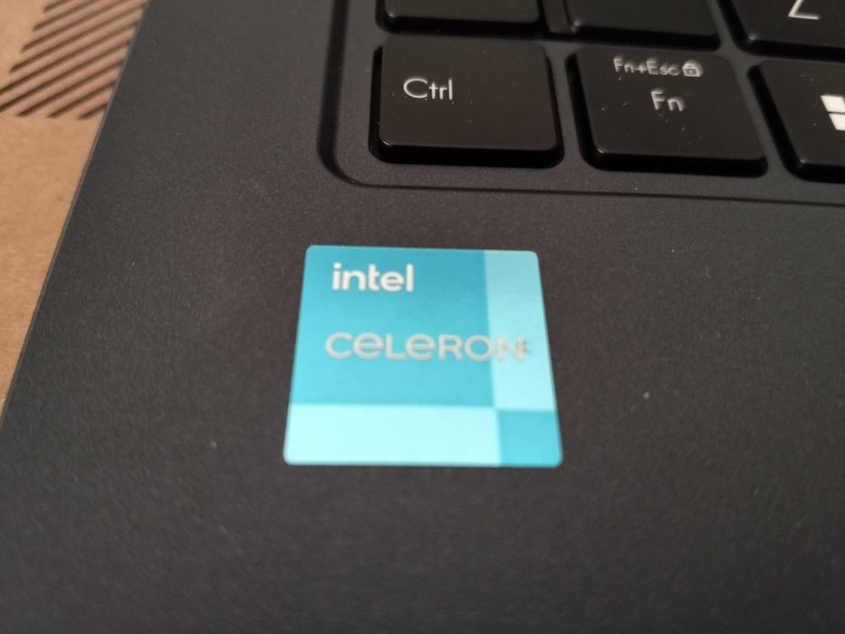 PC portátil novo para venda