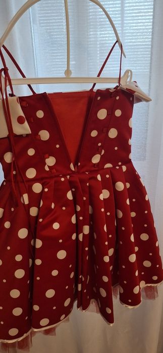 Сукня, платье, плаття.