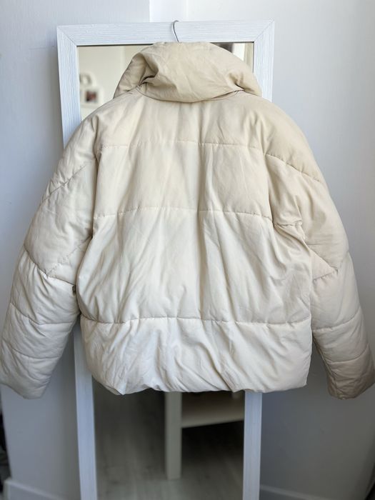 Куртка пуфер жіноча світло бежевого кольору розмір XL