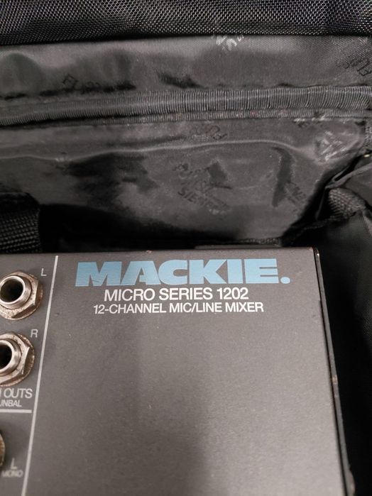 Mackie Micro Series 1202 mixer