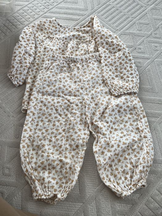 Костюмчик для дівчинки з мусліну