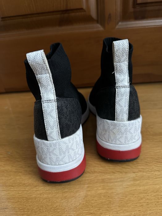 Жіночі черевики Michael Kors