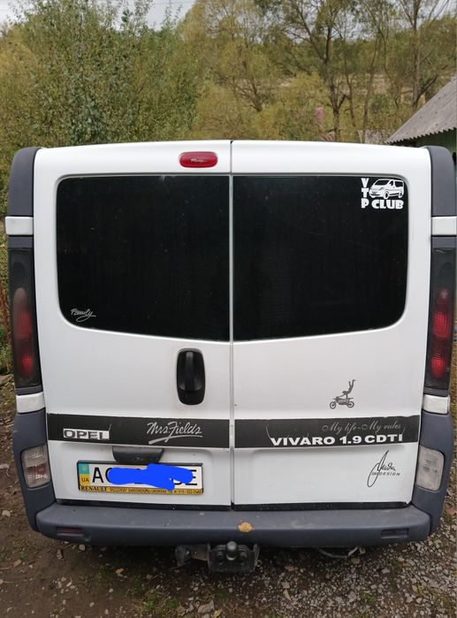 Продам бус Опель Віваро