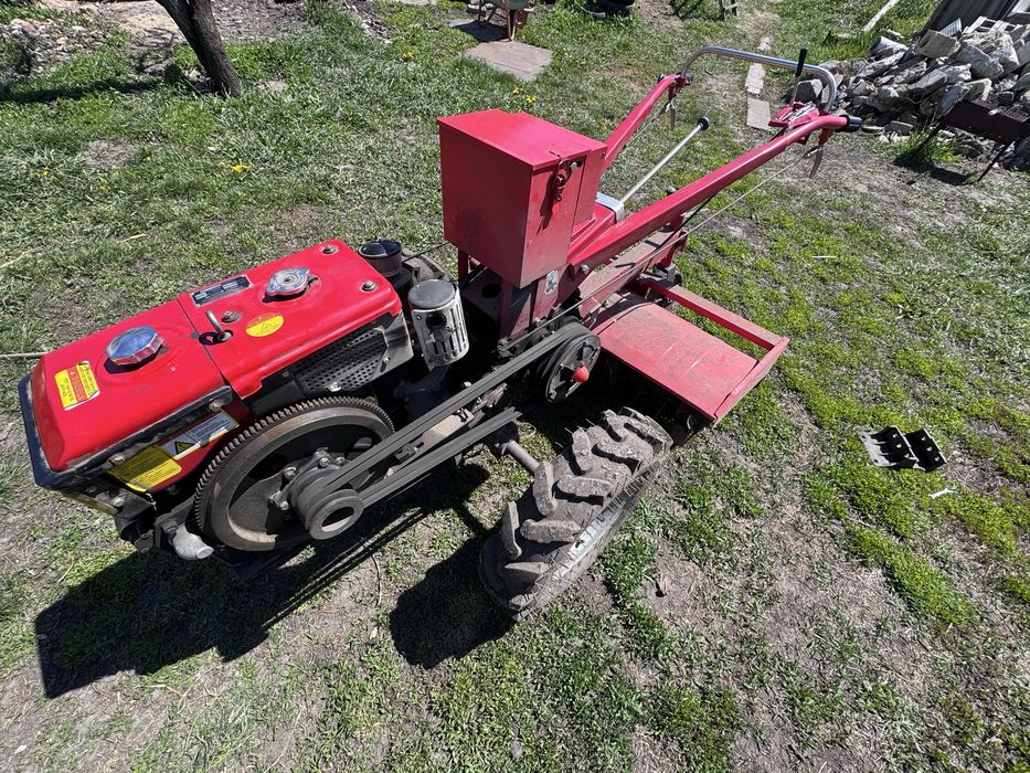 Продам мотоблок KENTAVR з фрезой