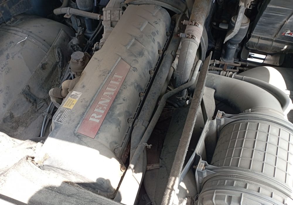 Продам сцепку Рено Магнум Е5 460 DXI і прицеп Zaslav  D-651   2007 р.