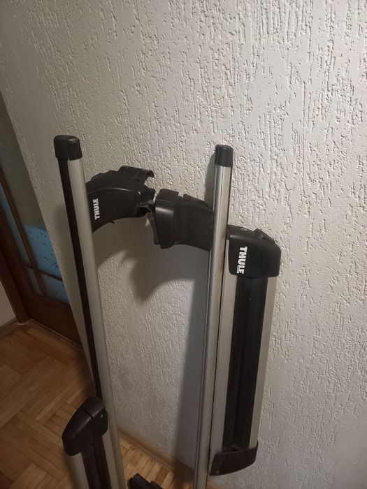 Поперечини з губками для лиж на авто.5700грн.