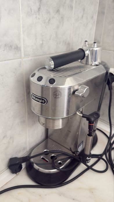 Maquina café DELONGHI