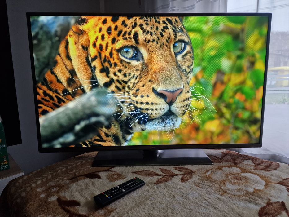 Telewizor LG 42lb650v Smart TV WIFI LED Dvb-T2