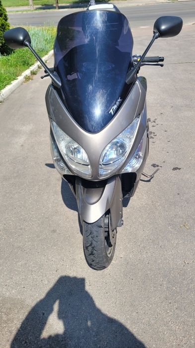 Продам Yamaha t-max 2011