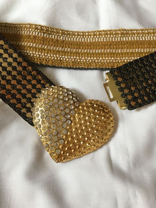 Lata 1980, pasek na gumie, serce z cyrkoniami, blaszki, łuski, vintage