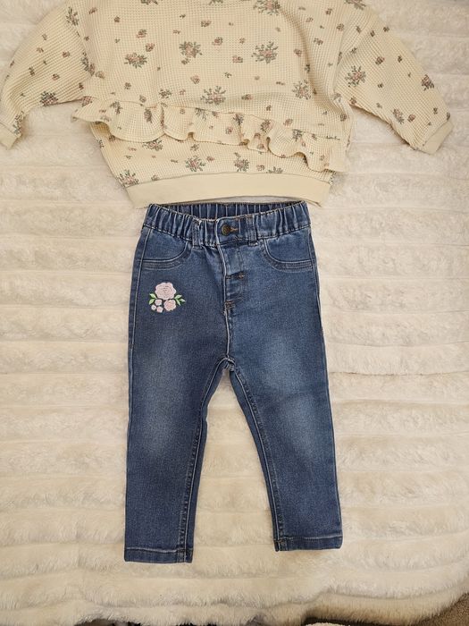 Штани для дівчинки 74-80