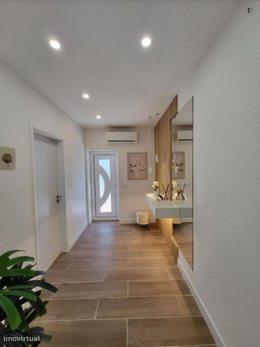 Apartamento com 2 quartos - localizado em Fundao