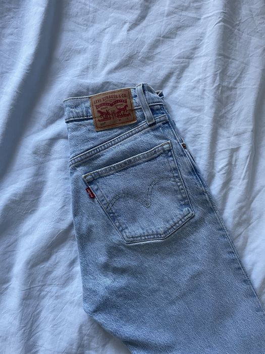 Damskie jeansy Levis 501